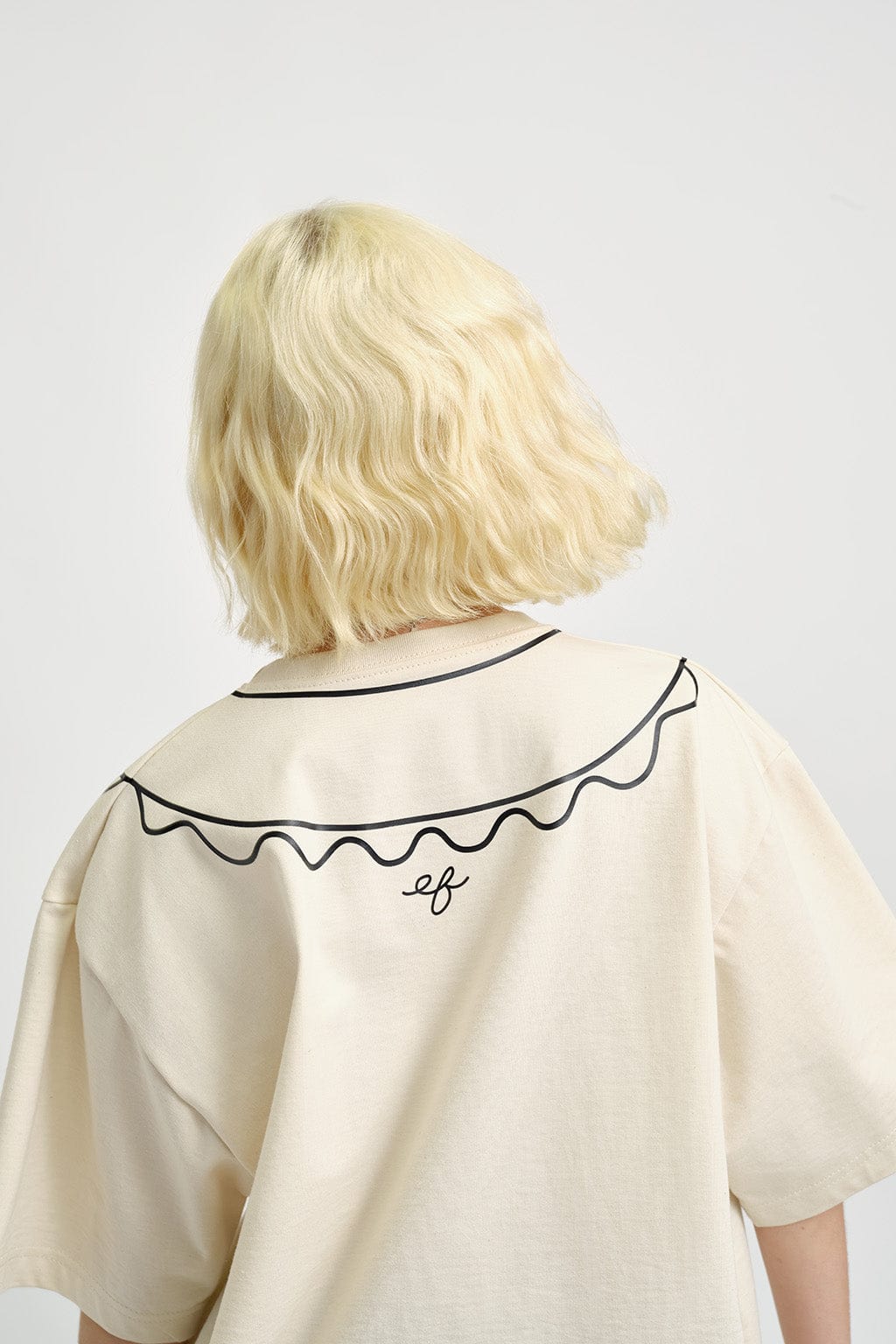Trompe L'oeil T-Shirt Beige – Eliza Faulkner Designs Inc.