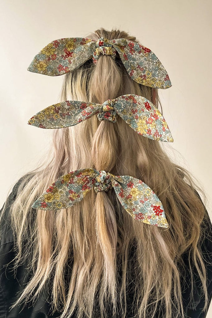 Eliza Faulkner Designs Inc. Bow-Tie 'Bunni' Scrunchie White Floral
